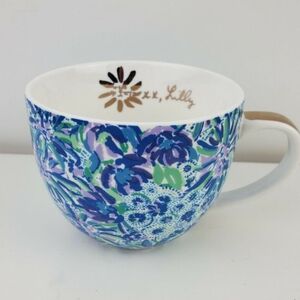 Set of Four Lilly Pulitzer Blue Floral Mugs ■ Gold-Toned Handle